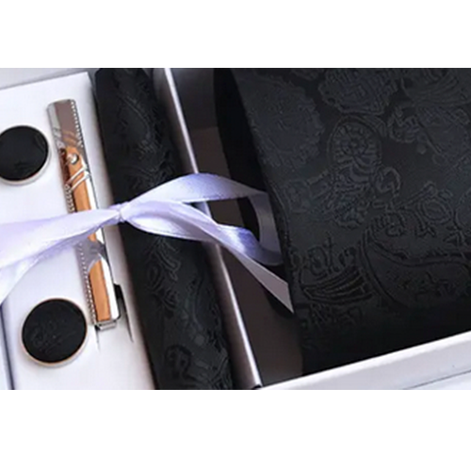 Mikel Dana Paisley Jacquard Tie & Pocket Square Set