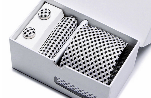 Mikel Dana Executive II Tie & Pocket Square Set